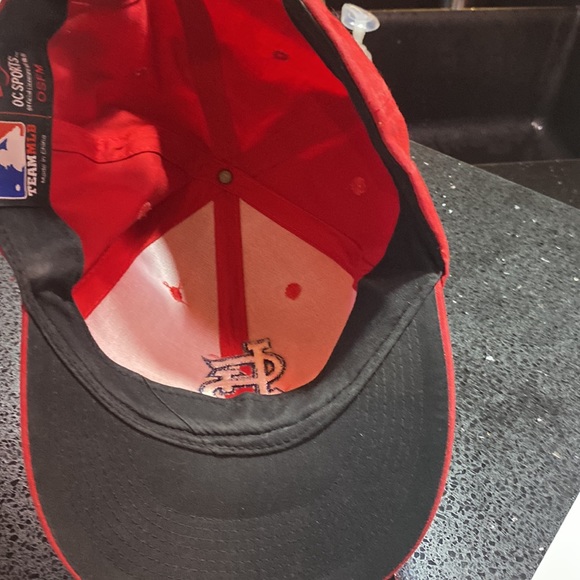 St. Louis cap - Picture 4 of 5